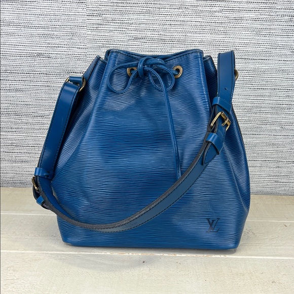 Louis Vuitton Handbags - Louis Vuitton Epi Petit Noe Shoulder Bag Blue